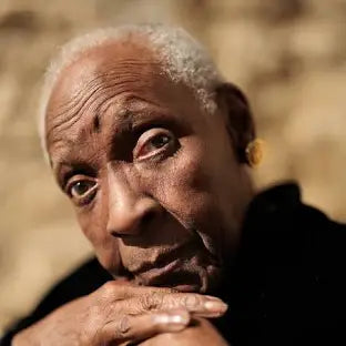 #1jour1post #jour75 il était une fois, Maryse Condé : Une Voix de la Mémoire et de l’Identité