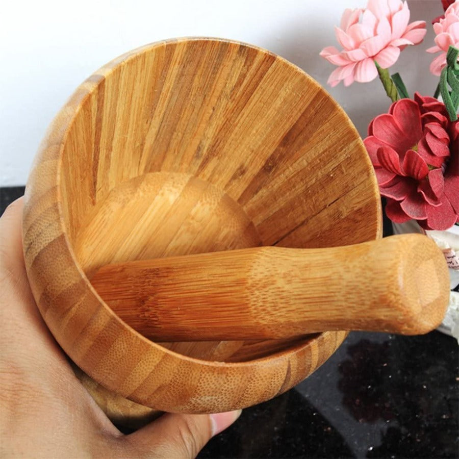 Pilon de mortier en bois