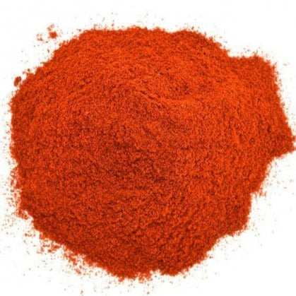 Le produit vendu : sachet refermable de piment doux moulu (poids au choix). Le piment doux parfume et relève subtilement les huiles d'olives, quiches, potages et soupes, les sauces, les garnitures de légumes, les viandes rouges, volailles, poissons et les œufs… En fait tous les plats !