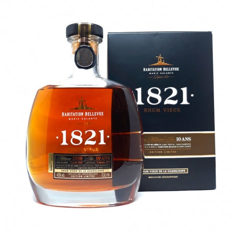 Rhum hors d'âges BELLEVUE - 6ans- CARAFE 1821 - 70CL - 45°